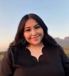 Student Assistant, Sunshine Tso